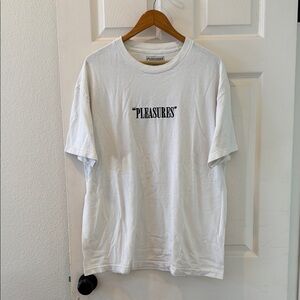 Pleasures Men’s white tshirt